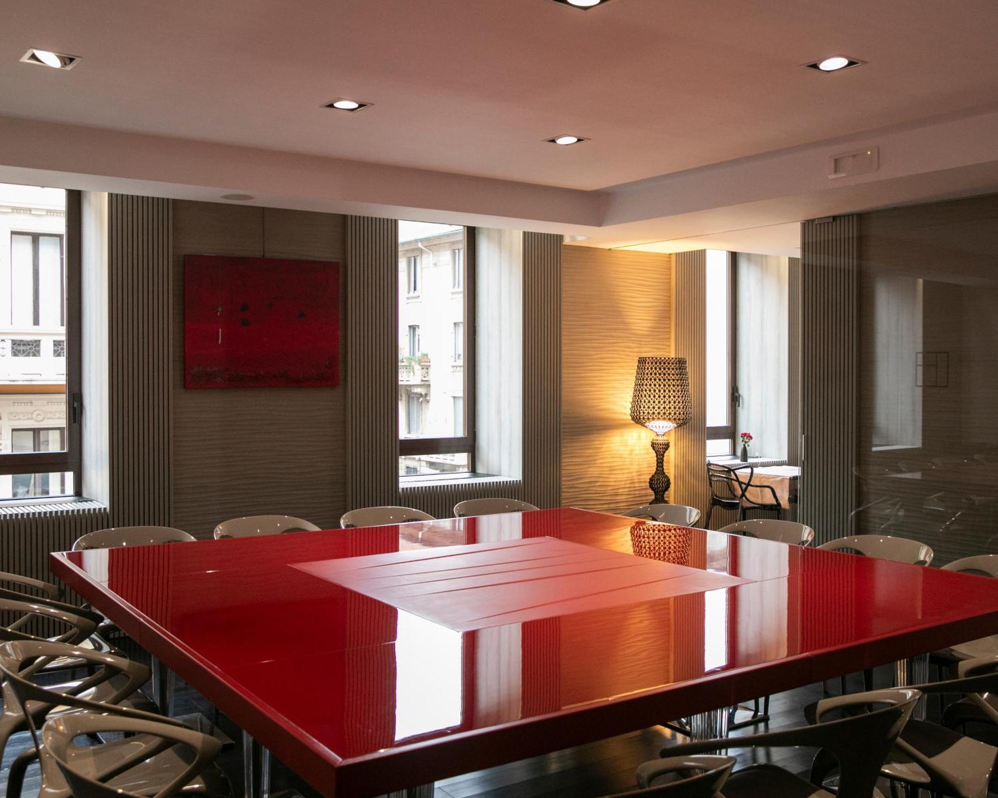 Hotel 10 Keys Milano 4*